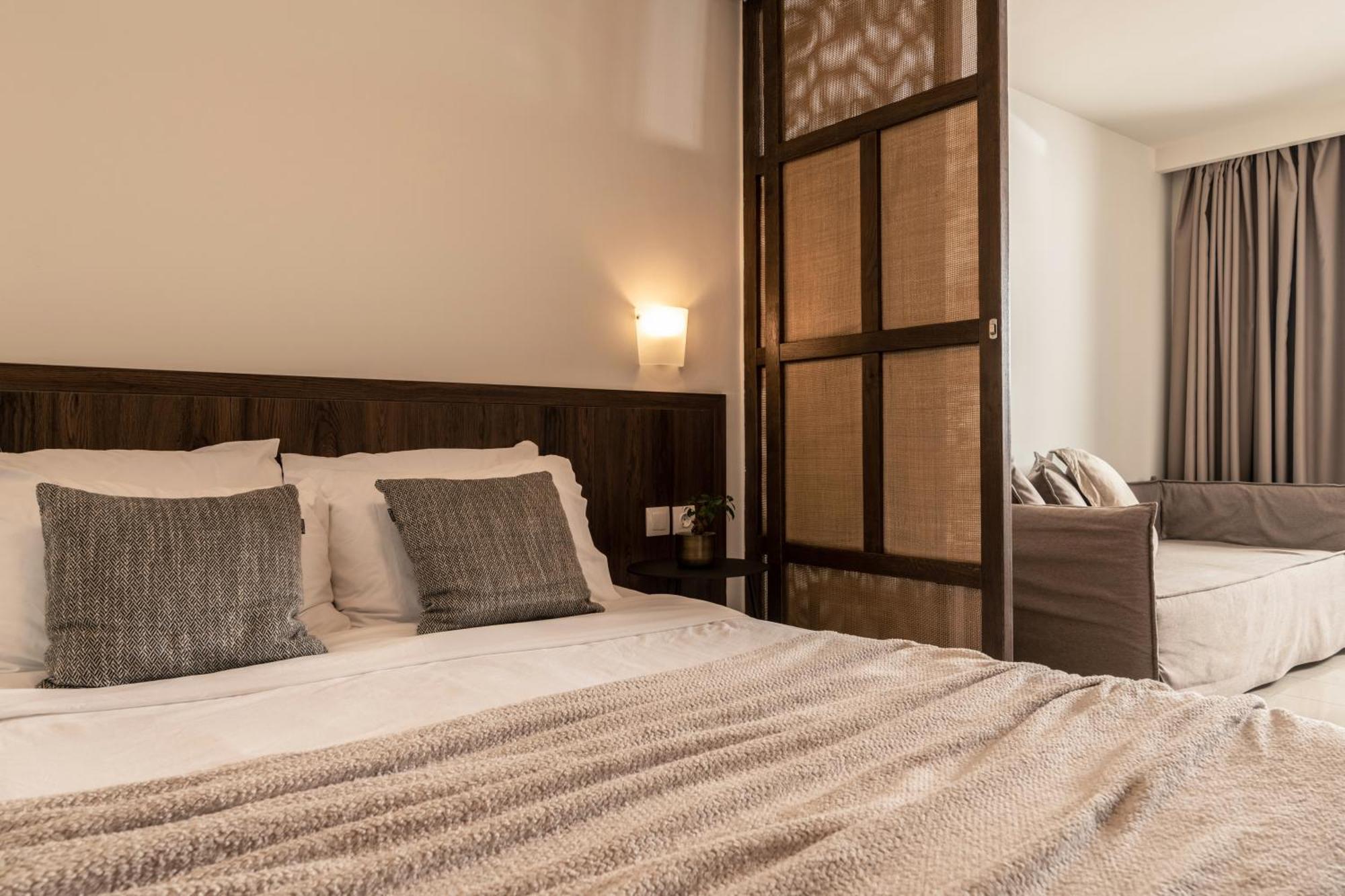 Planos Deluxe Планос Екстер'єр фото