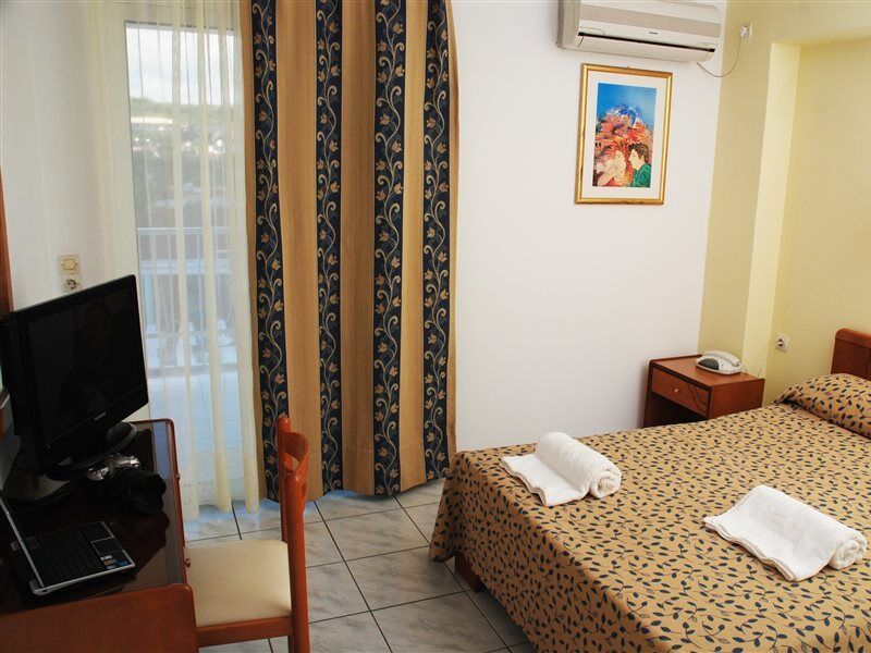 Planos Deluxe Планос Екстер'єр фото